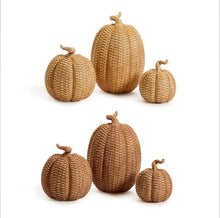 Baketweave Pumpkins
