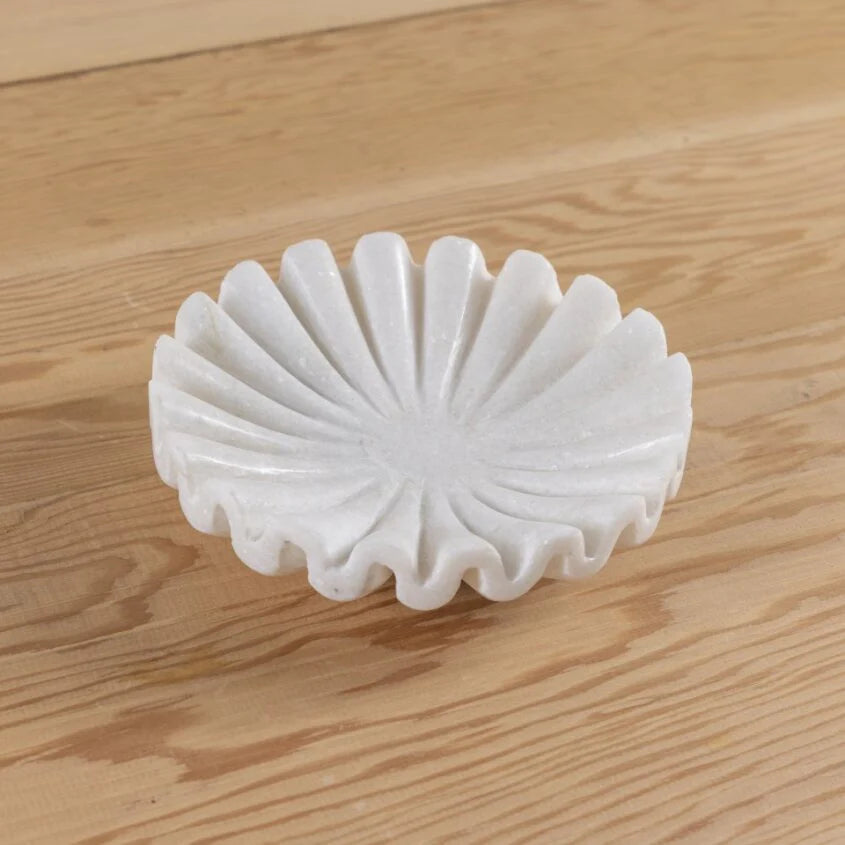 Fluted marble soap dish/trinket tray