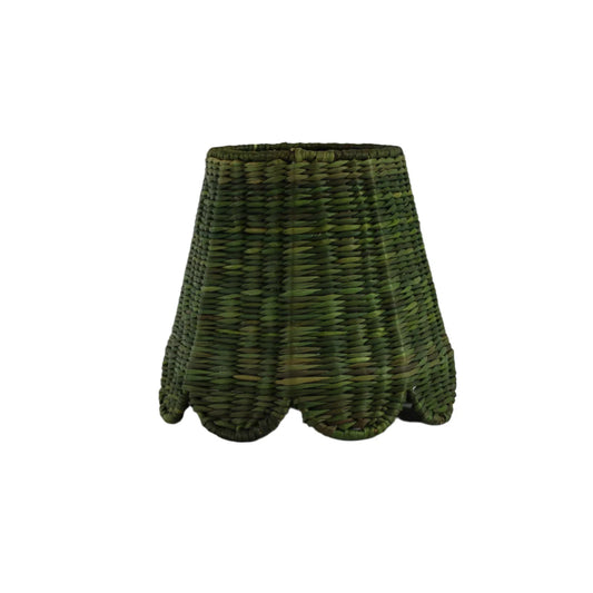Shade Cover in Dark Green Seagrass with Scalloped Edge
